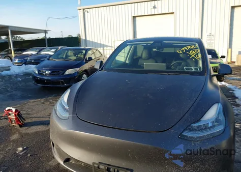 2022 Tesla Model Y Long Range Dual Motor All-Wheel Drive from USA, damaged, VIN 7SAYGDEE8NF308605